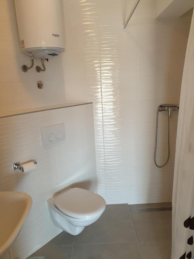 Appartamento Magi House With Pool Podstrana Esterno foto