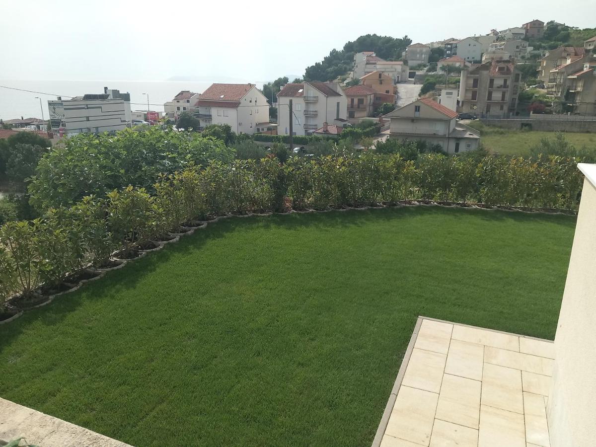 Appartamento Magi House With Pool Podstrana Esterno foto