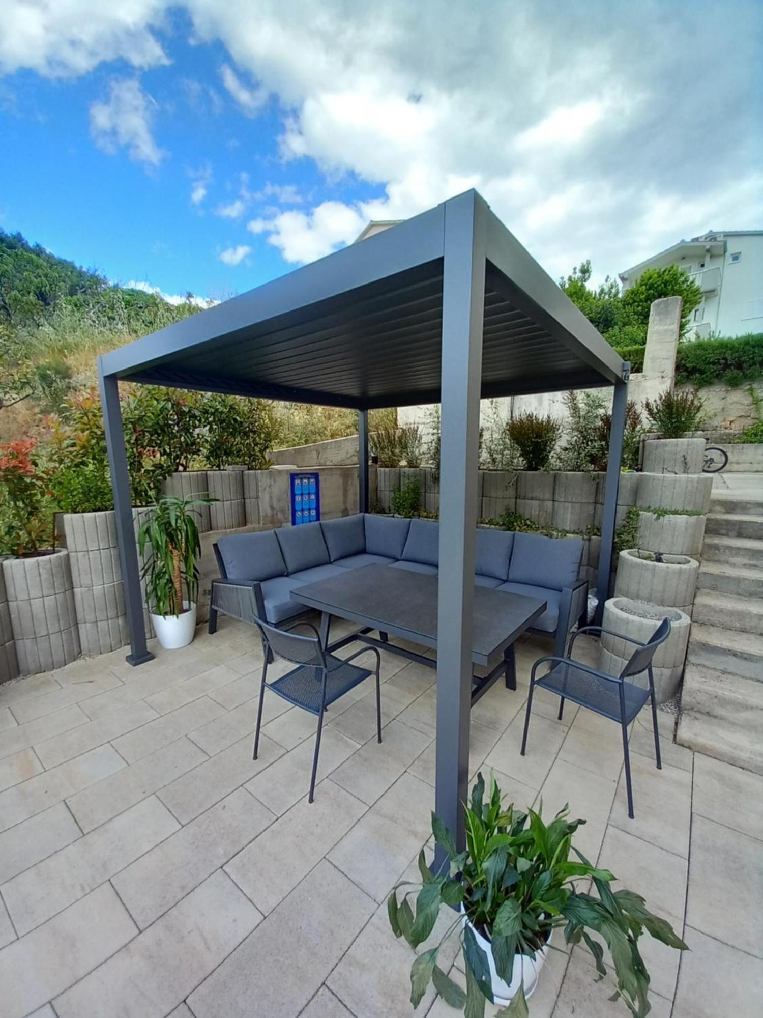 Appartamento Magi House With Pool Podstrana Esterno foto